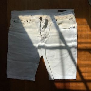 Skinny Fit White Denim Shorts